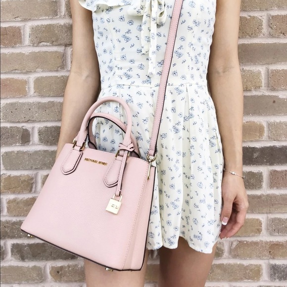 Gaby’sBags👜💕- NWT Michael Kors Medium Purse Pink - Picture 4 of 7